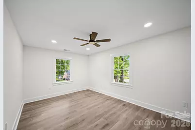 6800 Ludwig Drive, Charlotte, NC 28215 - Photo 8