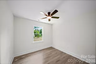 6800 Ludwig Dr, Charlotte, NC 28215 - Photo 16
