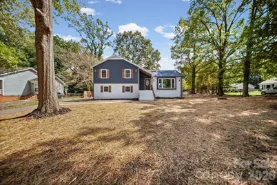 6800 Ludwig Drive, Charlotte, NC 28215 - Photo 1