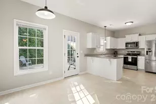 244 Makayla Ct, Fort Mill, SC 29715 - Photo 6