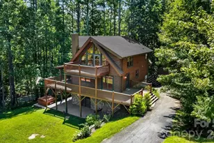 447 Hidden Lake Pkwy, Nebo, NC 28761 - Photo 2