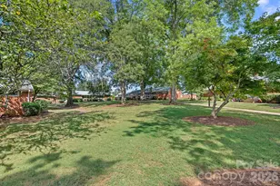4703 Woodlark Ln, Charlotte, NC 28211 - Photo 20