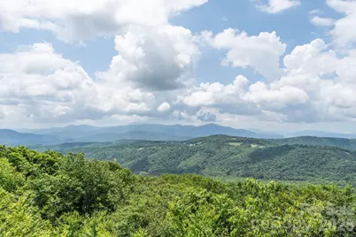 132 Rocky Top None, Sugar Mountain, NC 28604 - Photo 4