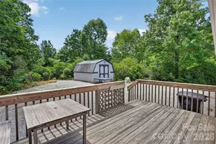 44 Autumn Vw Dr, Hendersonville, NC 28792 - Photo 28