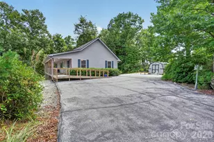 44 Autumn Vw Dr, Hendersonville, NC 28792 - Photo 30