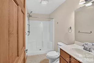 44 Autumn Vw Dr, Hendersonville, NC 28792 - Photo 22