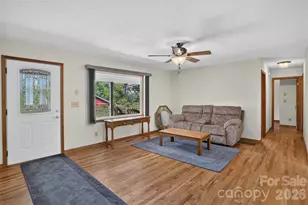44 Autumn Vw Dr, Hendersonville, NC 28792 - Photo 8
