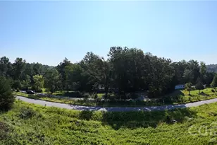 70 Fox Mountain Rd, Columbus, NC 28722 - Photo 12
