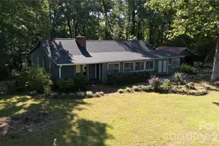 70 Fox Mountain Rd, Columbus, NC 28722 - Photo 1
