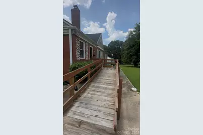 543 Bowman Road, Charlotte, NC 28217 - Photo 2