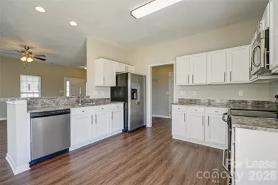 2034 Wexford Way, Statesville, NC 28625 - Photo 8