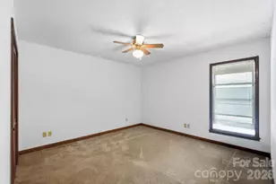 3321 Chilham Pl, Charlotte, NC 28226 - Photo 24