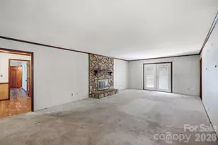 3321 Chilham Pl, Charlotte, NC 28226 - Photo 6