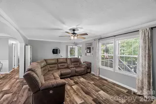 140 Fernwood Ct, Troy, NC 27371 - Photo 4