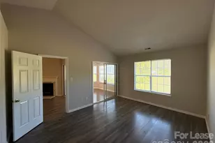 5803 Amity Springs Dr, Charlotte, NC 28212 - Photo 10
