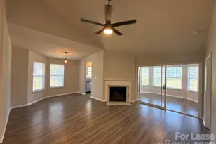 5803 Amity Springs Dr, Charlotte, NC 28212 - Photo 2