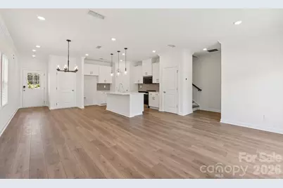 8236 Hidden Springs Trail, Charlotte, NC 28216 - Photo 4