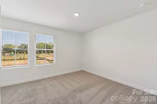 8236 Hidden Spgs Trl, Charlotte, NC 28216 - Photo 20