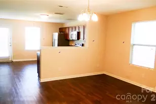10738 Derryrush Dr, Charlotte, NC 28213 - Photo 10