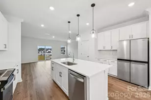 396 Golden Maple Ct, Fort Mill, SC 29708 - Photo 8