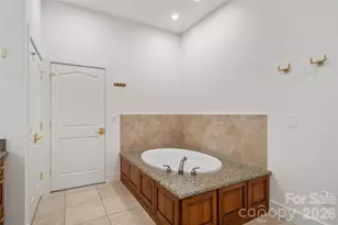 4 Chimney Crest Dr, Asheville, NC 28806 - Photo 26