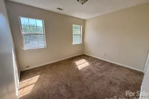 7736 Prindle Lake Dr, Charlotte, NC 28227 - Photo 4
