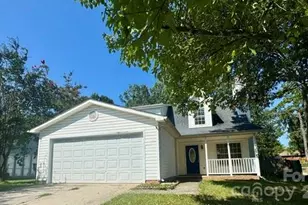 7736 Prindle Lake Dr, Charlotte, NC 28227 - Photo 2