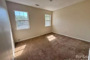 7736 Prindle Lake Dr, Charlotte, NC 28227 - Photo 6