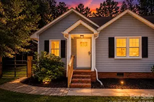 806 Costner St, Lowell, NC 28098 - Photo 2