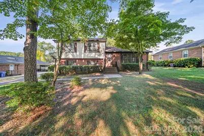 13519 Four Oaks Lane, Matthews, NC 28105 - Photo 8