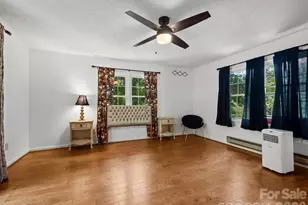 689 S Trade St, Tryon, NC 28782 - Photo 12