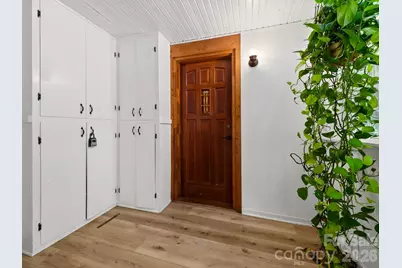 689 S Trade Street, Tryon, NC 28782 - Photo 8
