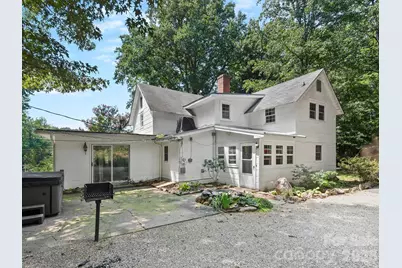 689 S Trade Street, Tryon, NC 28782 - Photo 4