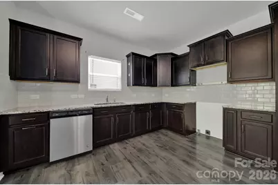 5121 Saddleback Drive, Mount Holly, NC 28120 - Photo 10