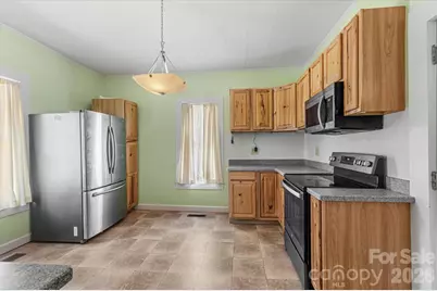 466 Miller Avenue, Marion, NC 28752 - Photo 18