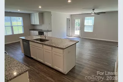 4320 Bowline Drive, Charlotte, NC 28269 - Photo 4