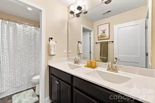 2902 Oakdale Rd, Charlotte, NC 28216 - Photo 14