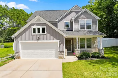 2902 Oakdale Road, Charlotte, NC 28216 - Photo 1