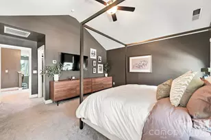 2902 Oakdale Rd, Charlotte, NC 28216 - Photo 16