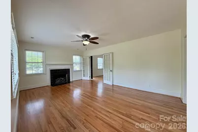 917 W Pine Street, Blacksburg, SC 29702 - Photo 4