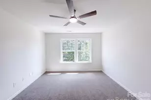 164 Altondale Dr, Statesville, NC 28625 - Photo 4
