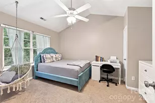 2826 Mayer House Ct, Charlotte, NC 28214 - Photo 18