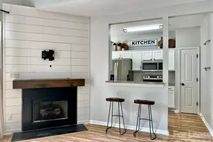 1309 Anthem Ct, Charlotte, NC 28205 - Photo 2