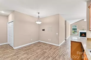 3225 Abbey Walk Ln, Matthews, NC 28105 - Photo 14