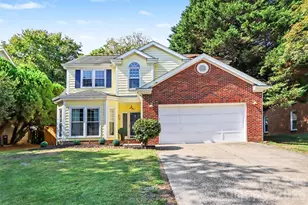 3907 Yorkford Dr, Charlotte, NC 28269 - Photo 1