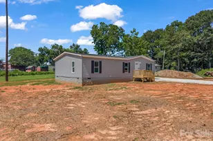 276 Mulberry St, Forest City, NC 28043 - Photo 4