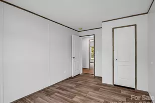 276 Mulberry St, Forest City, NC 28043 - Photo 14