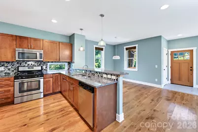 32 Florida Avenue, Asheville, NC 28806 - Photo 12
