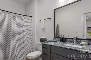 305 Prine Pl, Charlotte, NC 28213 - Photo 32