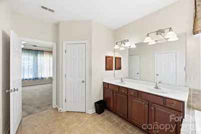 13210 Arbor Day Court, Charlotte, NC 28269 - Photo 20